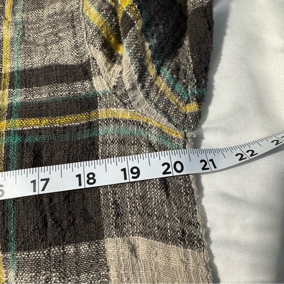 La Miel Oversized Button Down Long Sleeve Shirt Plaid Fringe Hem Size Small - Picture 9 of 12